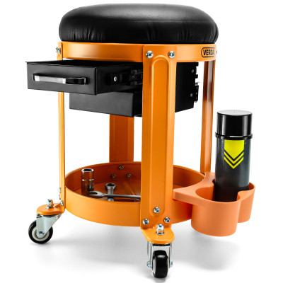 Radionička stolica D6715 s mogućnošću 360° okretanja.